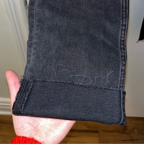 NWOT Gap High Rise slim fit denim in washed black - Picture 10 of 10